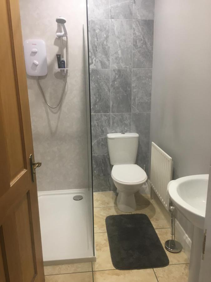 Country House And Spa Coleraine Esterno foto