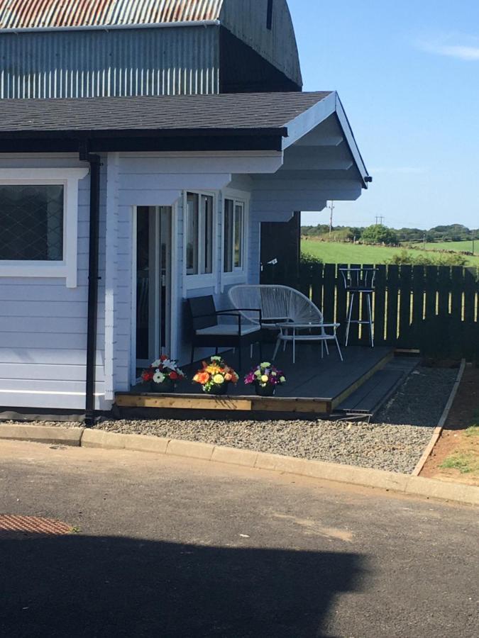 Country House And Spa Coleraine Esterno foto