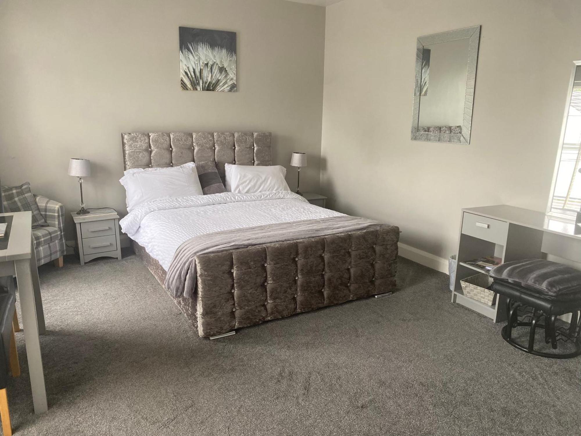 Country House And Spa Coleraine Esterno foto